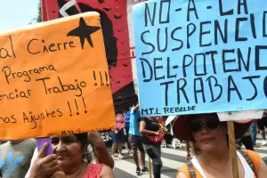 Potenciar Trabajo: los planes sociales dejar�an de recibir el 50% del nuevo Salario M�nimo