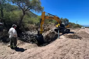 Cortaron el tr�nsito en Ruta 1 por trabajos de reparaci�n en el Acueducto