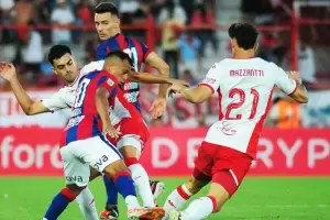En un cl�sico cargado de tensi�n, Hurac�n y San Lorenzo empataron sin goles