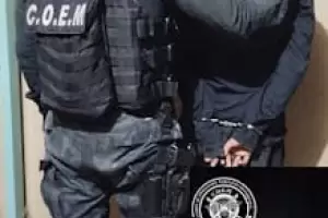 Detuvieron a un joven y recuperan un tel�fono celular sustra�do en la zona sur de la capital