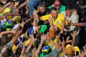 Bolsonaro reuni a una multitud en el centro de San Pablo y denunci una persecucin en su contra