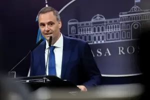 El Gobierno pidi a la Corte que intervenga en el conflicto con Chubut