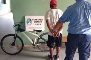 Detuvieron a un hombre y recuperaron una bicicleta sustrada de la UNCA