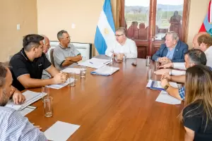 El Gobierno se compromete a terminar las obras de rutas y puentes con fondos provinciales