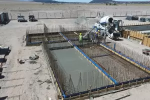 Reinversin de fondos mineros: avanza la obra de cloacas en la Villa de Antofagasta