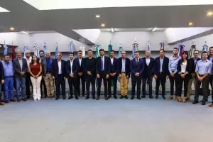 Pacto de Mayo: Naci�n comienza a presionar a los gobernadores y advirti� que quienes no lo firmen, quedan fuera del consenso