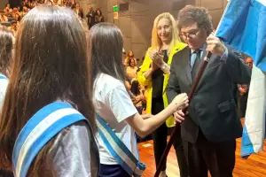 Milei en la escuela donde estudi: "Todos los das encontramos un nuevo curro"