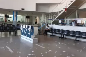 Segundo da de paro en OSEP: los trabajadores rechazaron un impasse en la protesta