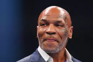 Mike Tyson confirm que vuelve del retiro y pelear contra un inslito rival