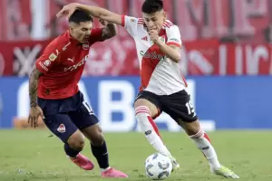 River Plate e Independiente empataron 1-1 y quedaron en la punta de la Zona A