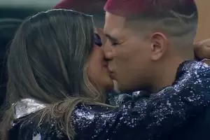 La emocin de Daniela y Thiago al visitar la casa de GH con sus gemelas