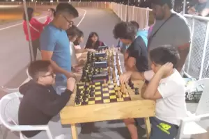 Por segundo ao consecutivo, lanzaron el Ajedrez en el Veldromo Municipal