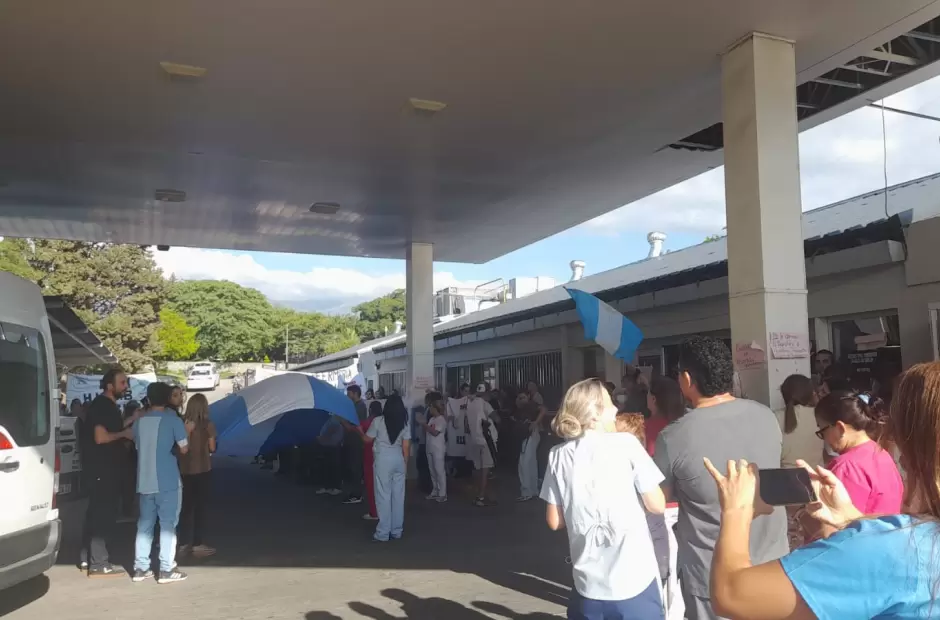 Protesta en el Hospital "San Juan"