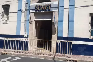 Faltazo masivo y paro de colectivos: alto ausentismo en escuelas privadas y pblicas