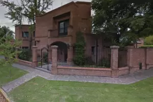 Encontraron a un empresario de 65 aos muerto y maniatado en su casa