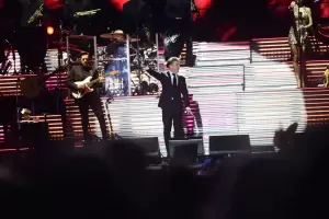 Escndalo en Crdoba: Luis Miguel dio un show de poco ms de una hora, se despidi y se fue
