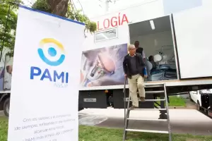 El Gobierno detect en el PAMI recetas truchas, gastos polticos y un fuerte dficit