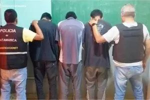 Tres personas sospechadas de cometer un ilcito fueron arrestadas