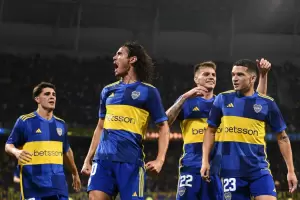 Con doblete de Cavani y Merentiel, Boca venci 3-0 a  Central Norte