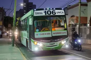 Un hombre de 62 aos acos a nias en un colectivo y termin detenido