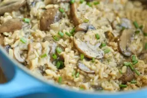 Paso a Paso: Cmo hacer arroz cremoso con championes rpido y fcil