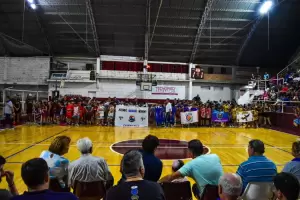 Se puso en marcha el Torneo preparacin de bsquet
