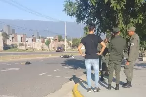 Motociclista choc con un perro y termin en el hospital