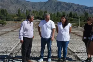 El Gobernador supervis el avance de obra de los dos puentes en Santa Mara