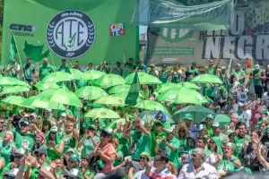 El Gobierno fij el tope de personas que van a trabajar en el Estado este ao y son 14.000 ms que en 2023