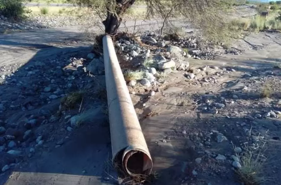 Ca�erias da�adas de la Planta Potabilizadora "El Desmonte"