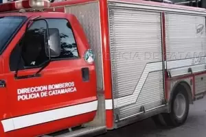 Un ventilador de techo se quem y provoc un incendio en una vivienda