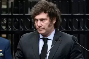 Tras el ataque de Irn a Israel, Milei regresa a Argentina para conformar un "comit de crisis"