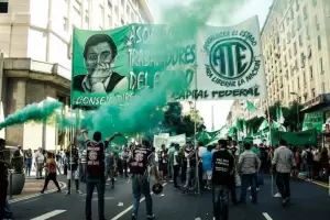 ATE realiza un nuevo paro contra los despidos y pide se "publique el listado de los oquis"