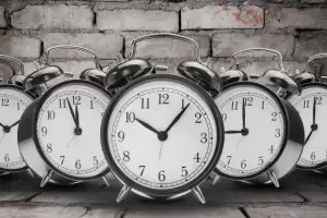 Diputados: se reflot la propuesta para cambiar la hora oficial en Argentina