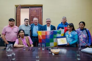 Jalil recibi a los referentes de la comunidad originaria de Aguas Calientes