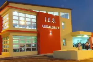 Concurso para la cobertura de cargos en el nivel superior