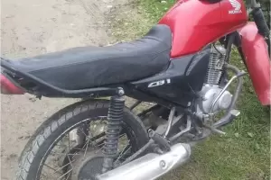 Personal policial secuestr� una moto requerida por la justicia en Andalgal�