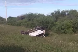 Grave accidente en Ruta n 38: un vehculo volc a la altura de Colonia del Valle