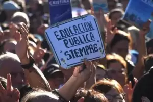 El gobierno buscar acordar auditoras con las universidades