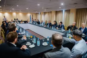 El Gobierno y empresarios del sector minero conformaron una agenda de trabajo