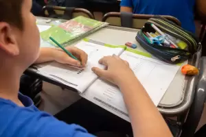 Los vouchers educativos se extienden hasta fin de ao, pero con ms requisitos