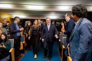 Jalil anunci un plan de crditos hipotecarios