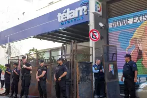 El Gobierno inici el proceso para cerrar las corresponsalas de Tlam en todo el pas