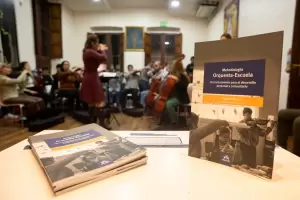 Presentaron el libro "Metodologa Orquesta-Escuela"