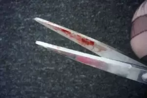 Violento asalto: amenaz con un arma blanca y fue salvada por un testigo