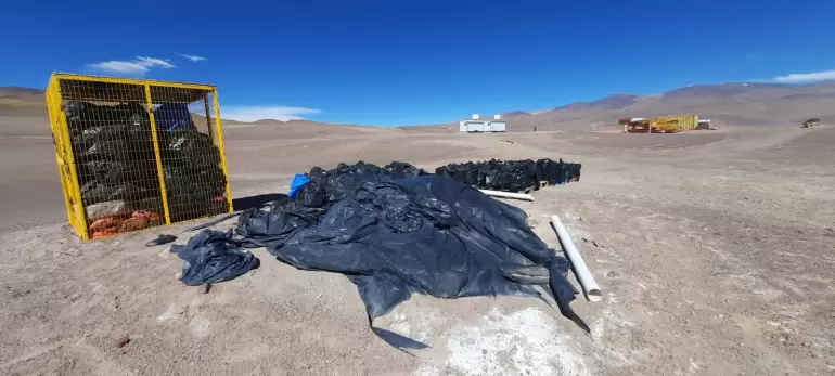 Denuncian falta de control a minera china en Antofagasta de la Sierra