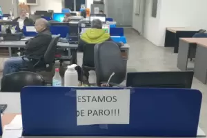 SOEM inici el paro por tiempo indeterminado en la Capital y aseguran que tiene un 98% de acatamiento