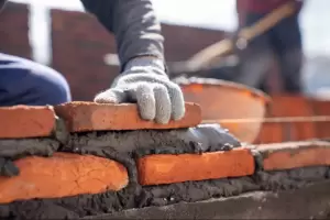 Cunto gana un albail por da y hora en noviembre de 2024