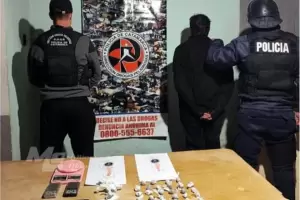 Tras allanamientos, detienen a dos hombres y secuestran droga