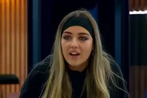 La bronca de Florencia Regidor despus de que GH la obligara a baarse: Lo hacen a propsito